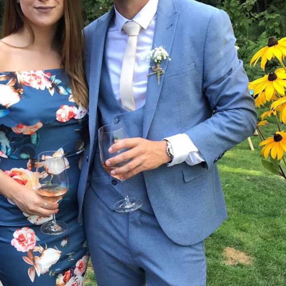 Men’s 3 piece suit worn once